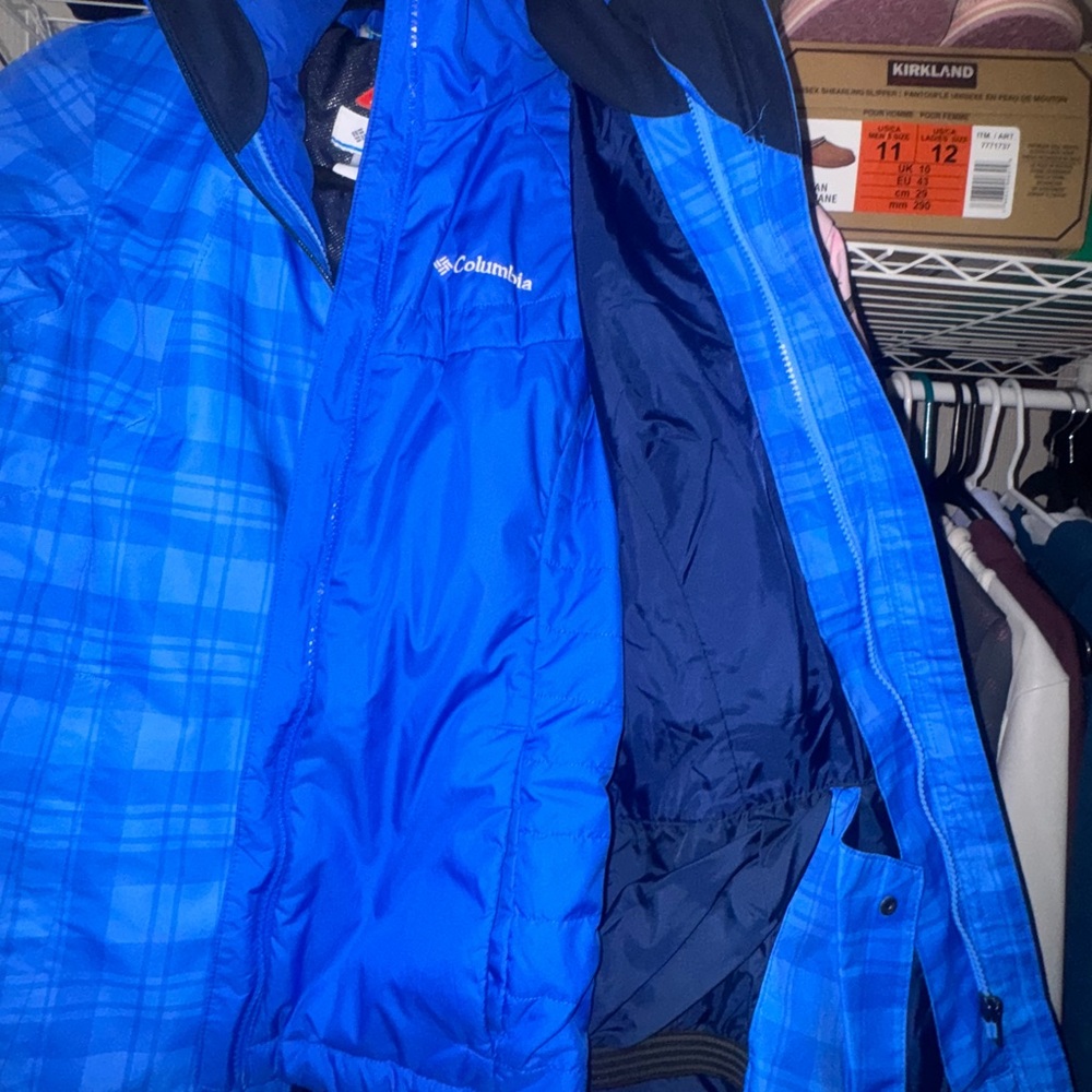 Columbia Blue Plaid Ski Jacket - Picture 6 of 7